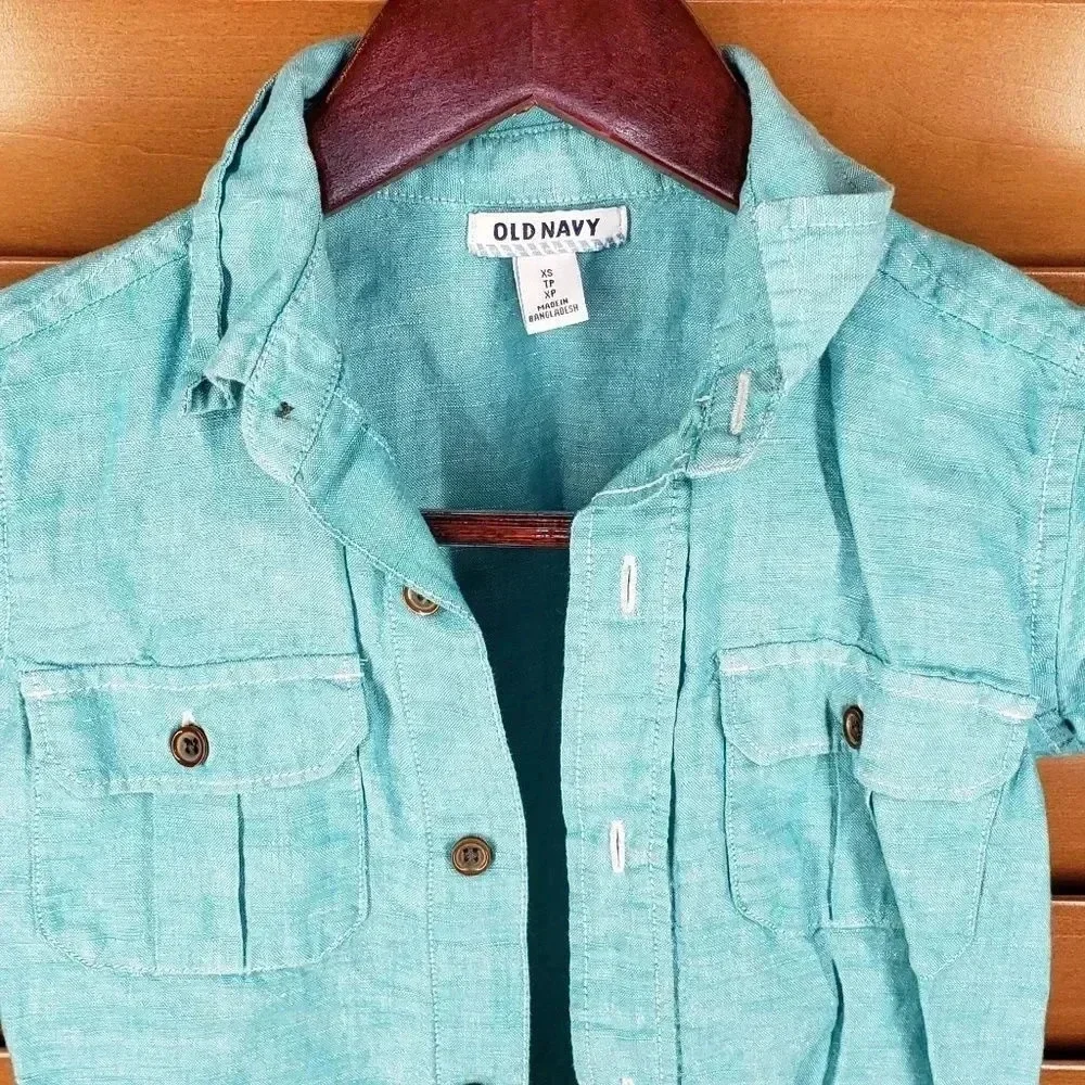 Old Navy Boy's Button Down Shirt